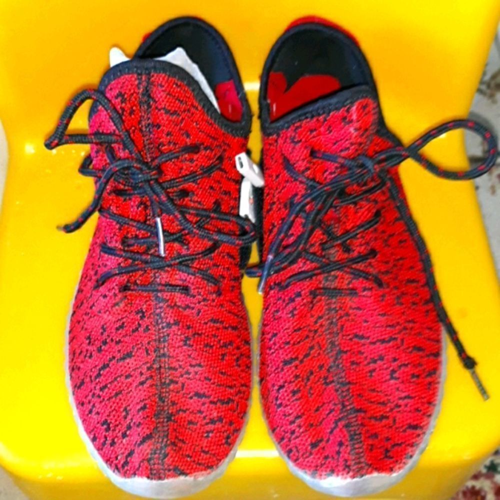 Shoes women's size 7 tennis